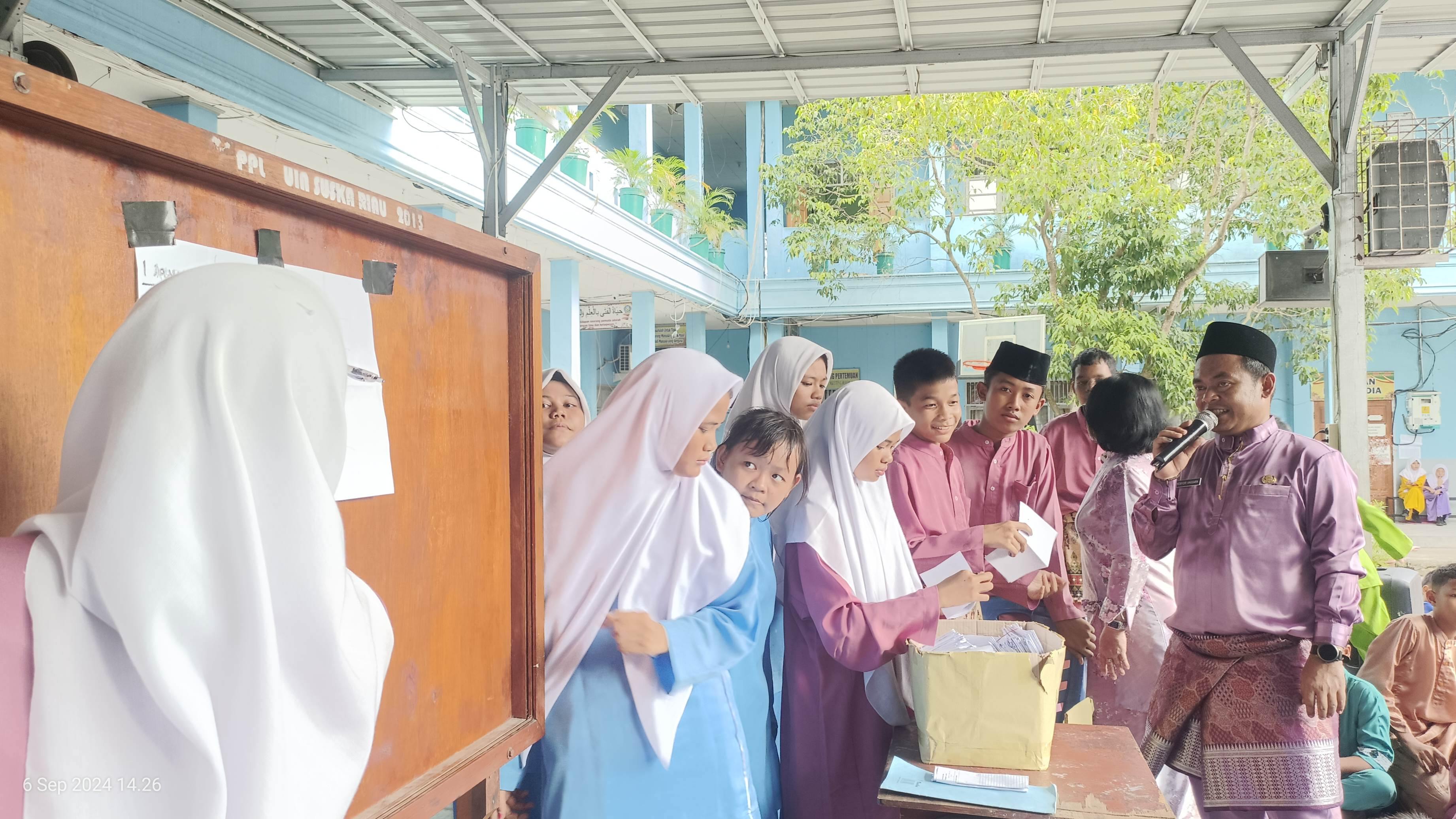Pemilihan Ketua OSIS sebagai Wujud Panen Karya Suara Demokrasi